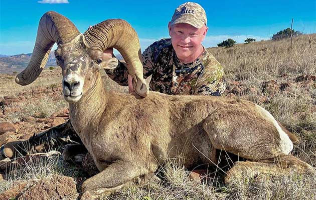 Stephen Vobach, the lucky winner of the 2023-2024 Texas Grand Slam with his harvested Bighorn Sheep.